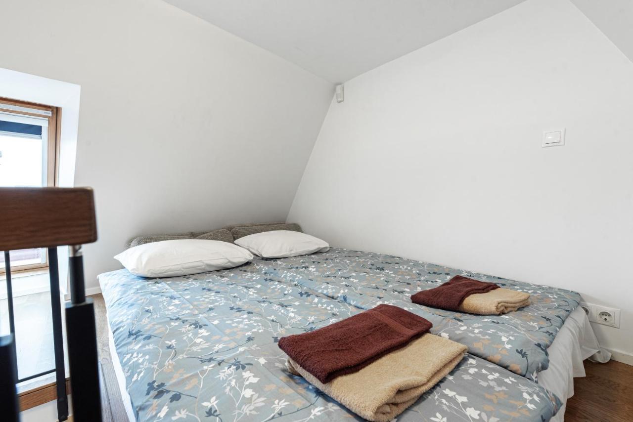 Airhome - Raekoja Plats Tallinn Luaran gambar
