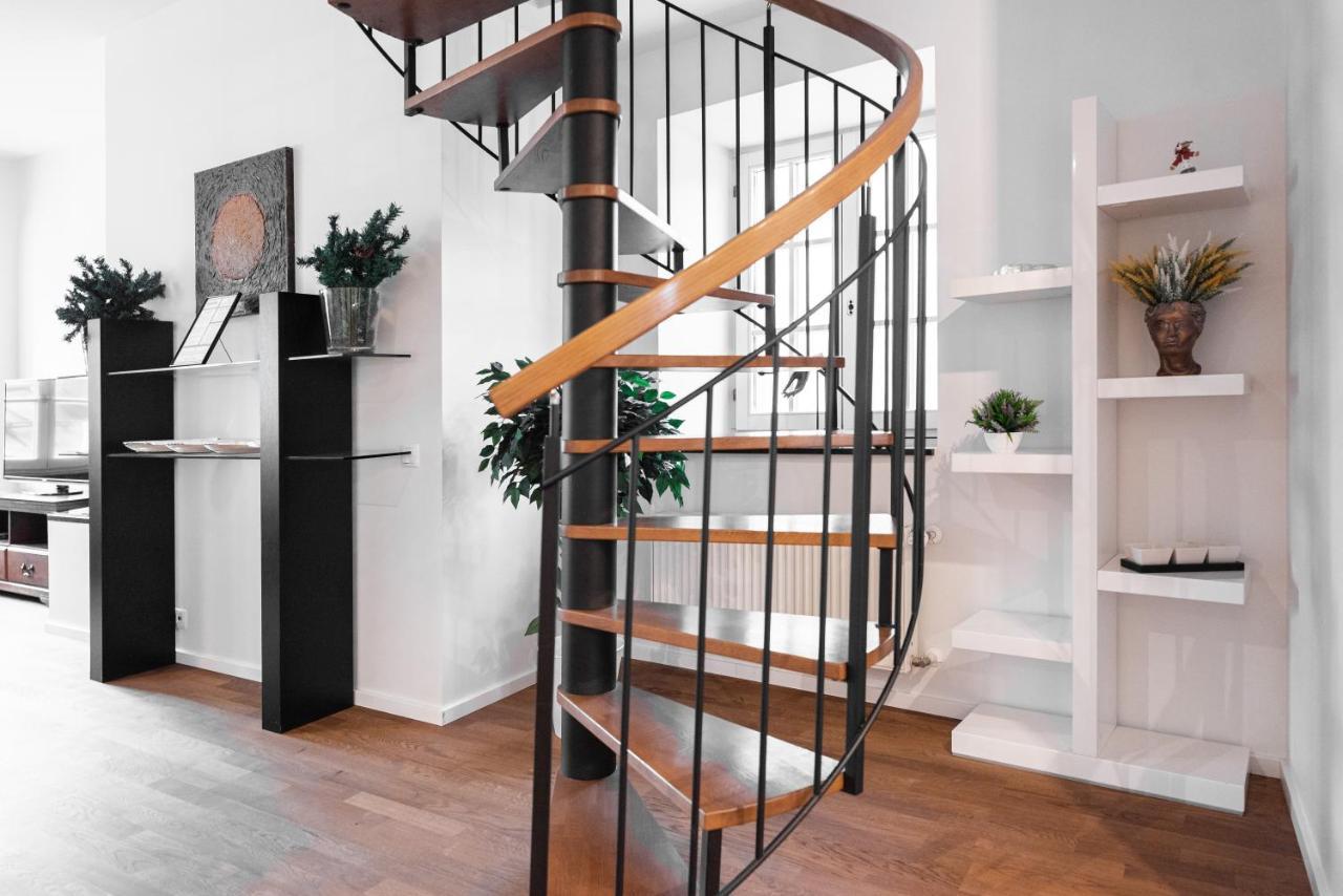 Airhome - Raekoja Plats Tallinn Luaran gambar